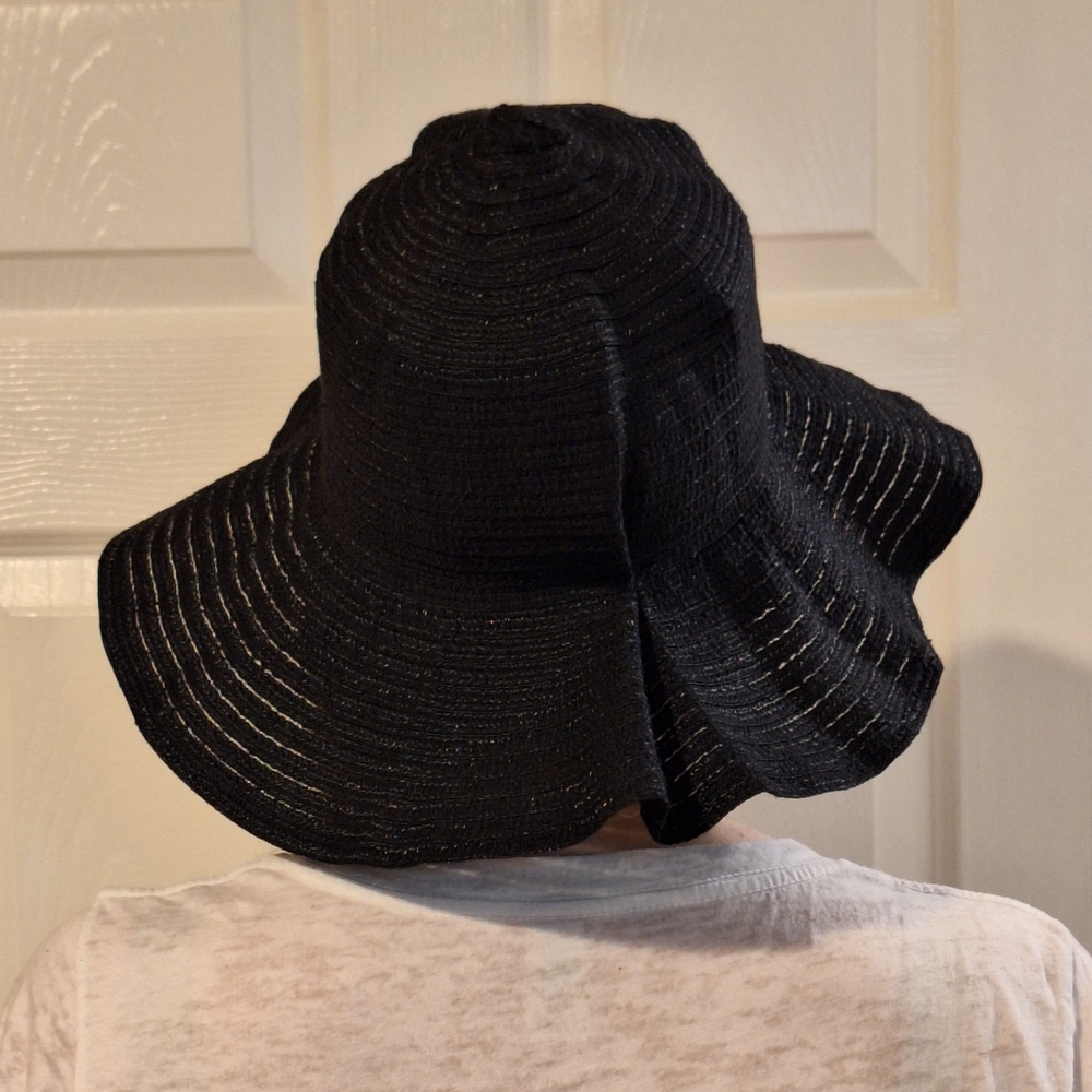 SUN LILY | Black Sun Hat